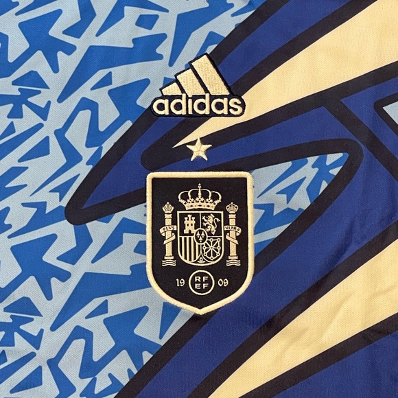⚽️NEW ADIDAS Spain FEF Goalkeeper Soccer Jersey Mens size LARGE Loose Fit⚽️ - Picture 3 of 7